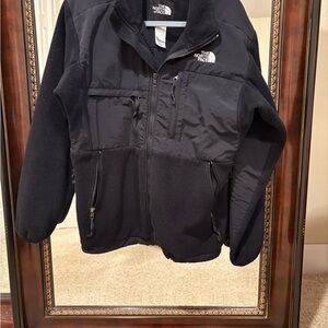 The North Face Men's Black Performance Jacket